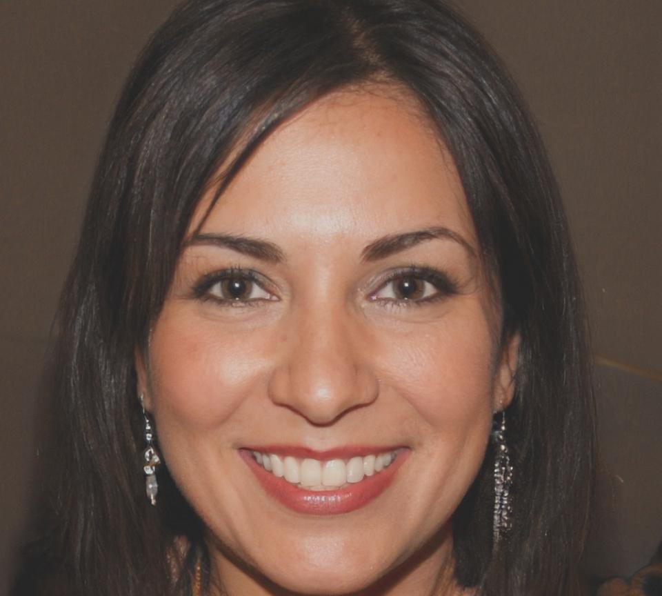 Senior financial educator specializing in market terminology